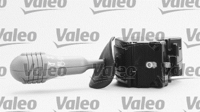 Slēdzis uz stūres statnes