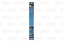 Stikla tīrītāja slotiņa