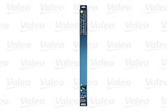 Stikla tīrītāja slotiņa