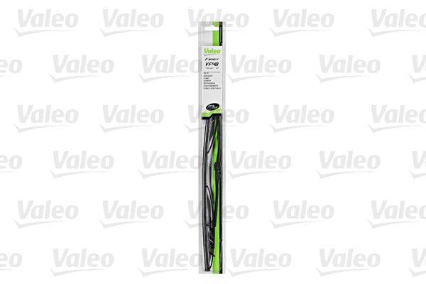 Stikla tīrītāja slotiņa