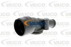 Flancis 021121133D  V10-0418