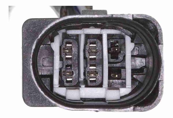 140847011856850520251128-1-e5wppw