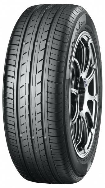 Riepa 215/55R17 Yokohama Bluearth-ES ES32 94V CBA68
