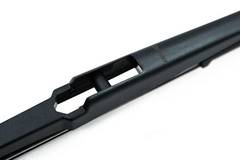 Stikla tīrītāja slotiņa